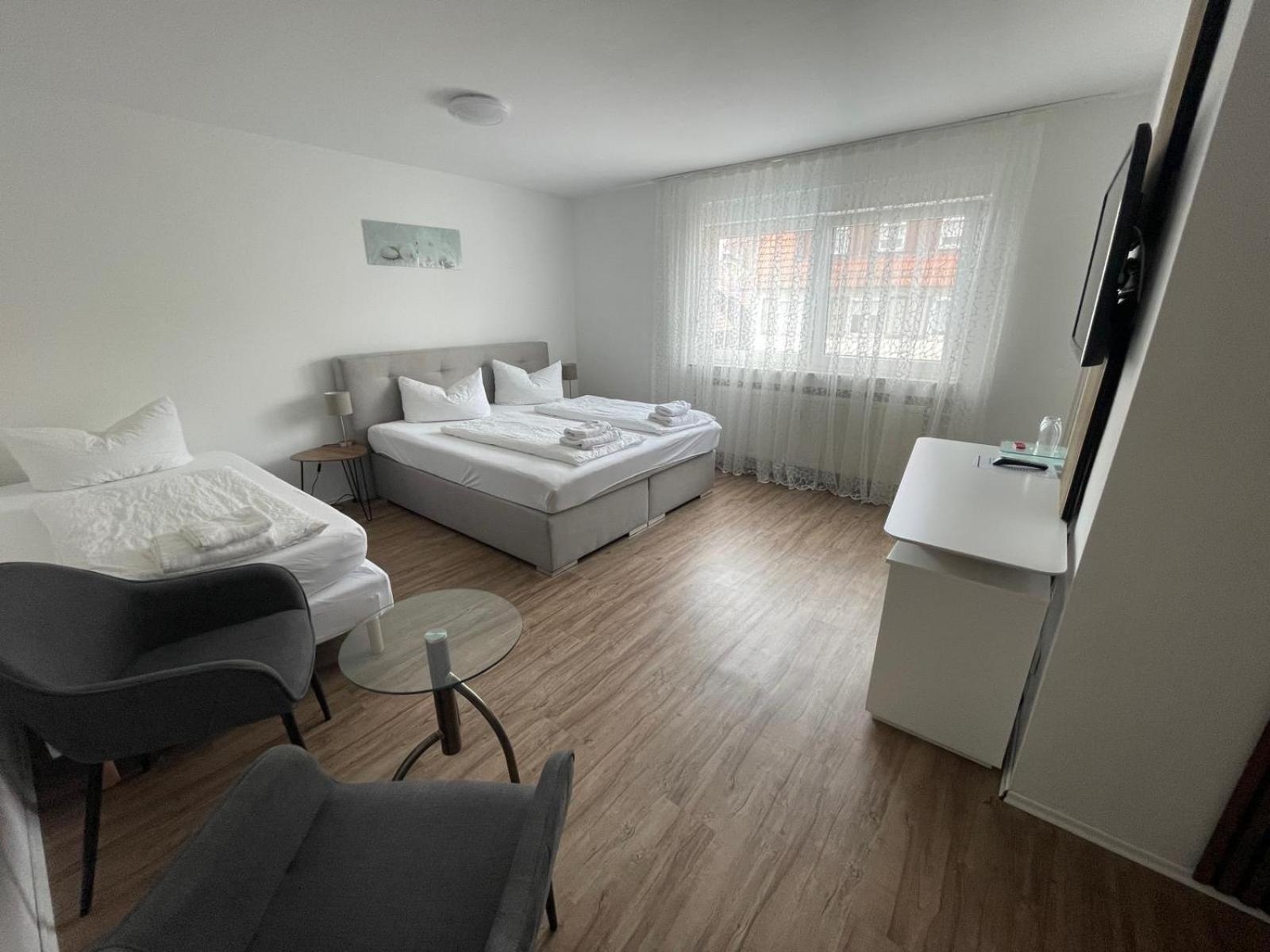 Hotel Loewen Kusterdingen Екстер'єр фото